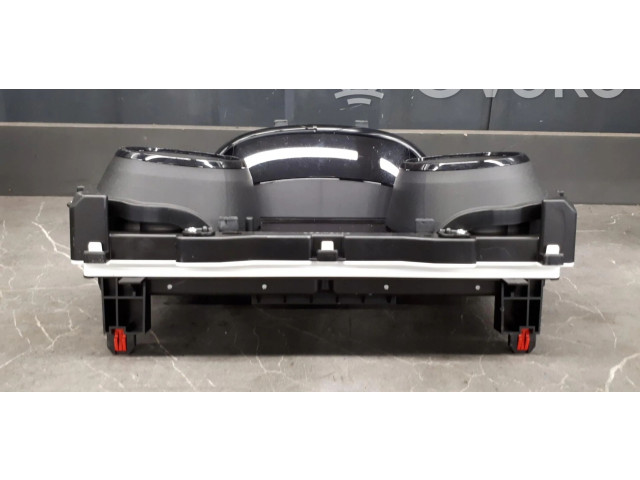 Панель приборов 83800-k0521 Toyota Yaris XP210