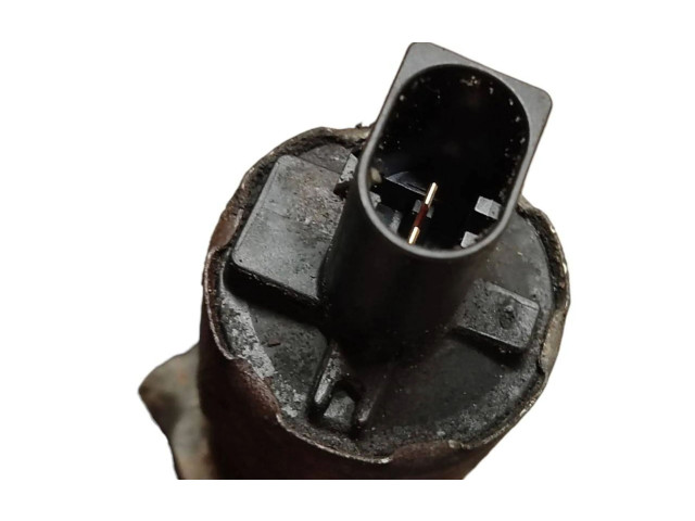 Vstřikovací lišta 03L130089B, 48B13640A02 Volkswagen Caddy CAYD