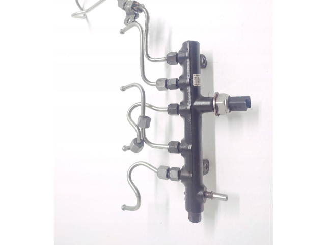 Топливная рампа 9674300080 Citroen C5