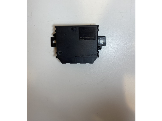 Ручка стеклоочистителей GN1517A553AB   Ford Puma