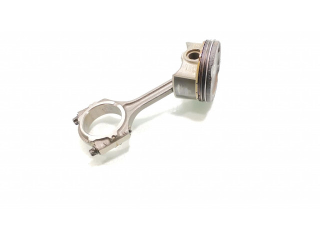 Поршень с шатуном