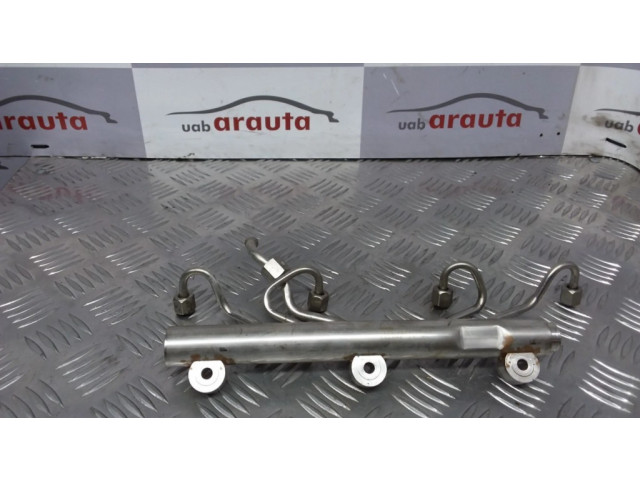 Vstřikovací lišta 13537642154, 7642156 BMW M5 pro benzínový motor 4.4 S63b44b