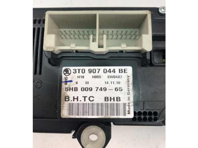 Блок управления климат-контролем 3T0907044BE, FR1238 Skoda Octavia Mk3 (5E)