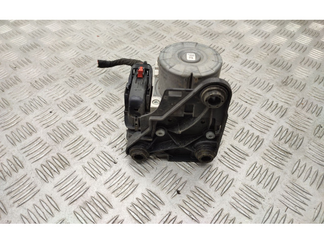 Блок АБС 5Q0614517AM Skoda Octavia Mk3 (5E) 2013 - 2019 года