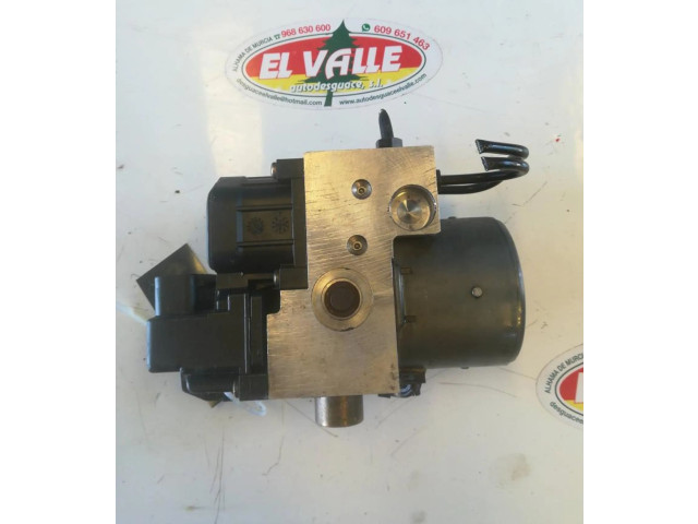 Jednotka ABS 8E0614111AB Volkswagen PASSAT