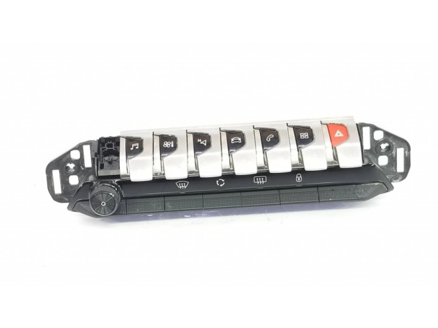 Мултифункционный включатель управления / ручка