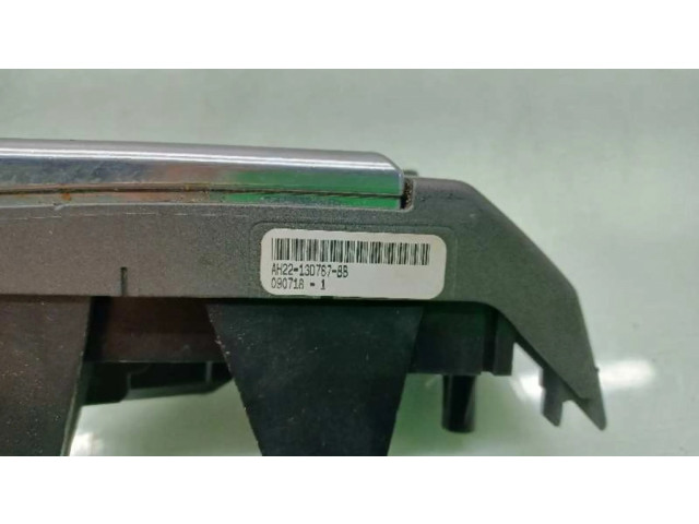 Мултифункционный включатель управления / ручка