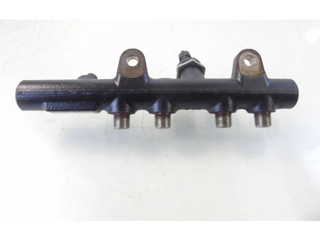 Топливная рампа 8201157327   Renault Clio IV  