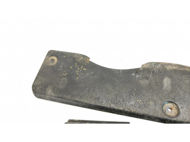 Замок багажника     Citroen Berlingo 2003-2007 года