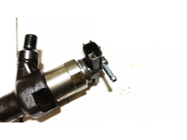 Vstřikovač R2AA13H50 Mazda CX-7 pro naftový motor 2.2