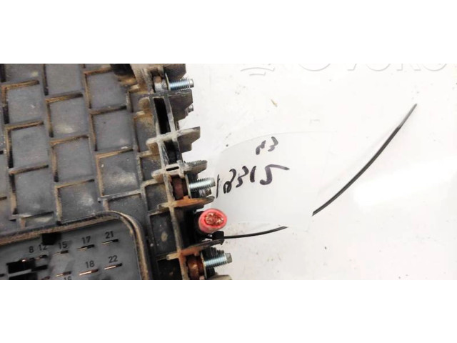 Блок предохранителей  1K0937124K, 014189861   Skoda Octavia Mk2 (1Z)    