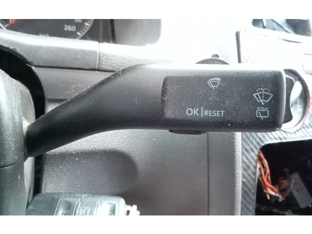 Ручка стеклоочистителей Volkswagen Touran I