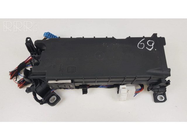 Pojistková skříňka A2465400140 Mercedes-Benz GLA W156 2015