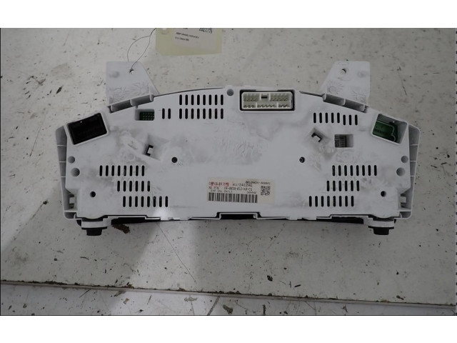 Панель приборов Jeep Grand Cherokee (WK)