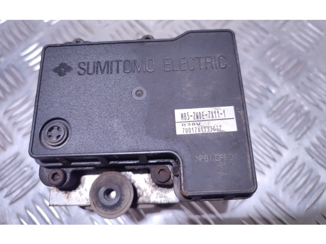 Форсунка MN116261, MB52WDE7X111 Mitsubishi Lancer