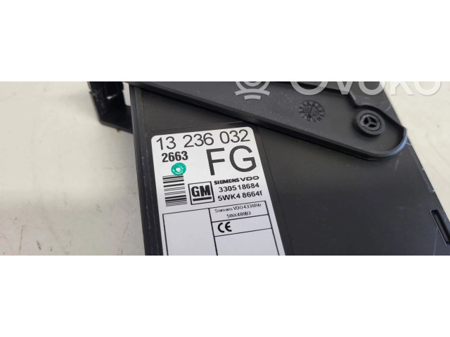 Блок комфорта 13236032 Opel Meriva A
