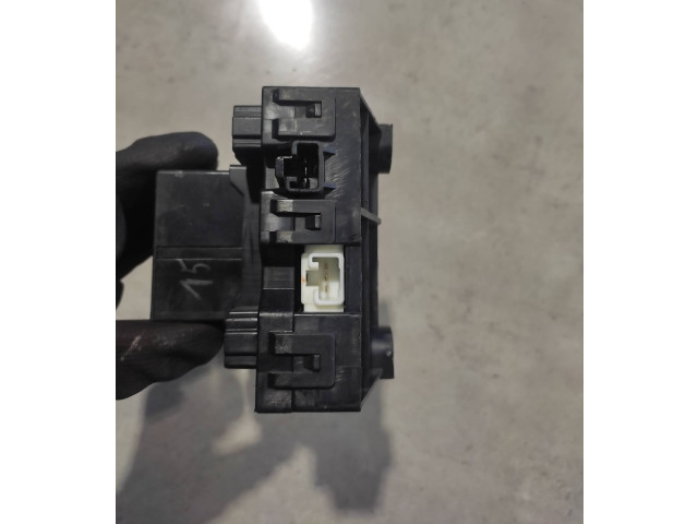   Pojistková skříňka 71405036   Lexus GS 300 350 430 450H 2007