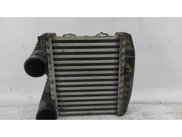 Интеркулер  0003007V004   Smart Roadster 0.7