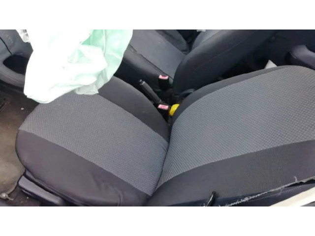 Моторчик заднего дворника 98700OX000, 4PINS    Hyundai i10