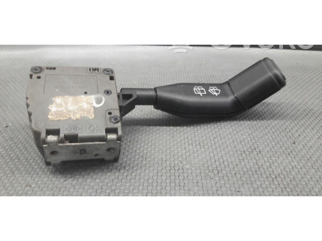 Ручка стеклоочистителей 7700826606 Renault Clio I