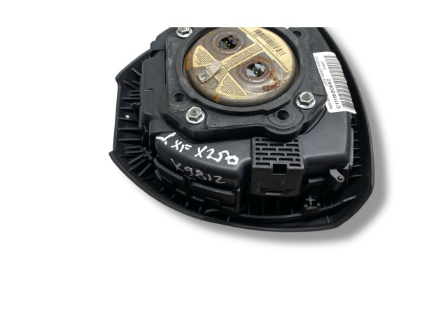 Подушка безопасности водителя CX23043B13AA, 1027869442 Jaguar XF X250