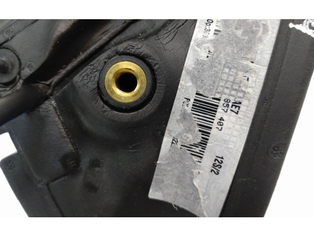 Зеркало электрическое Skoda Fabia Mk3 (NJ) 2015 - 2021 года