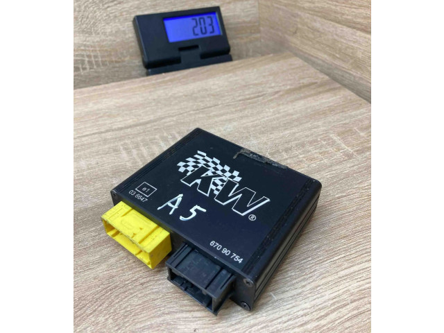 Řídící jednotka 67090754 Audi A5 8T 8F 2007