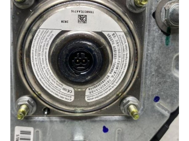 Подушка безопасности водителя    Dacia Duster II