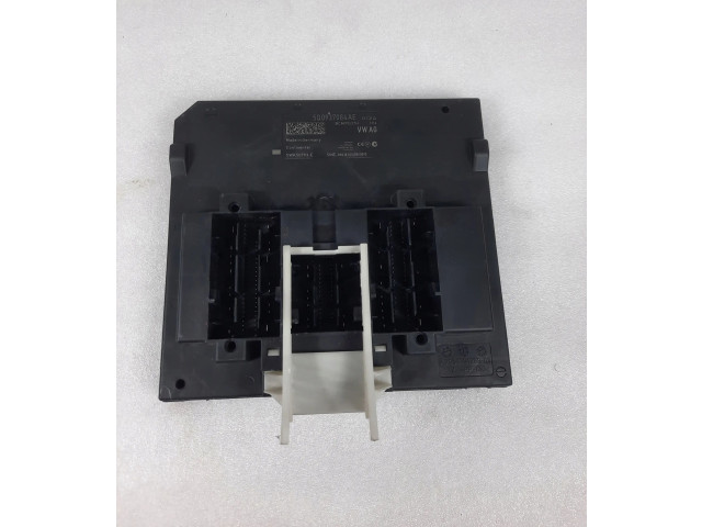 Блок комфорта 5Q0937084AE Audi A3 S3 8V