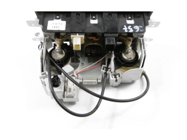 Блок управления кондиционером Mazda Premacy