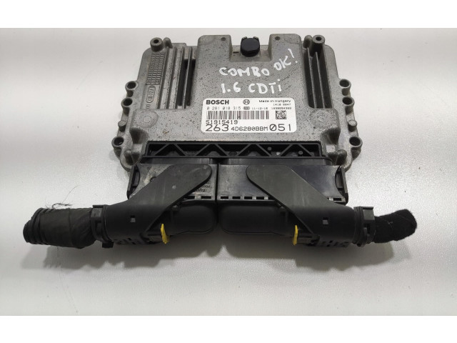 Блок управления двигателем Блок управления 51915419 Opel Combo D