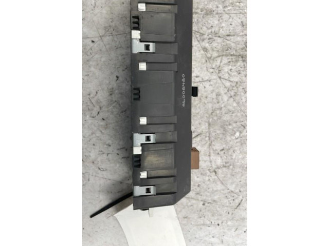 Зеркало (механическое)       Peugeot Expert  2016 -  года   