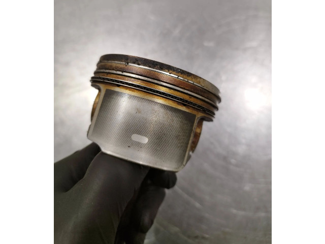  Поршень с шатуном B5254T2   Volvo XC90  