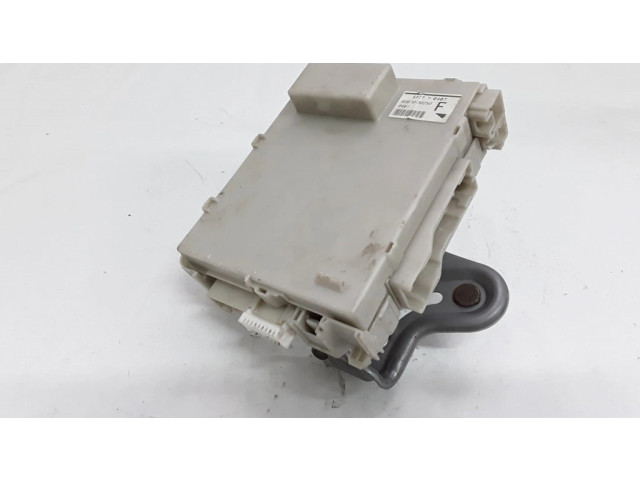   Pojistková skříňka 8267030250, 5F270407   Lexus GS 300 350 430 450H 2006