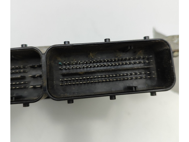 Блок управления двигателя 1860B810 Mitsubishi Outlander