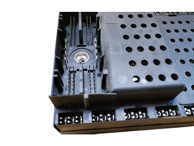 Блок предохранителей 08696098, 08696040   Volvo XC90    