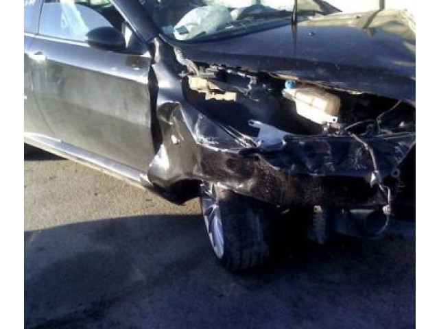 Двигатель стеклоочистителей 77363947 Alfa Romeo GT