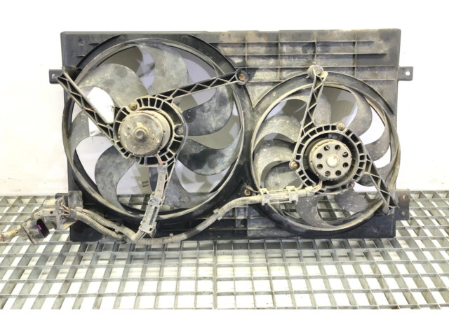 Комплект вентиляторов 1J0121207C Skoda Octavia Mk1 (1U)