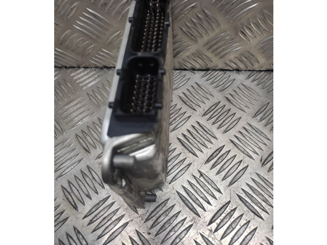 Блок управления двигателя 036906032C, 0261206852   Volkswagen New Beetle