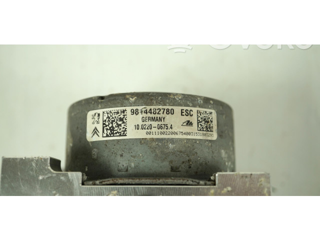 Вентилятор радиатора 9814482780 Citroen C4 Cactus