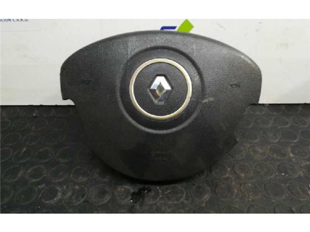Подушка безопасности водителя Renault Clio III