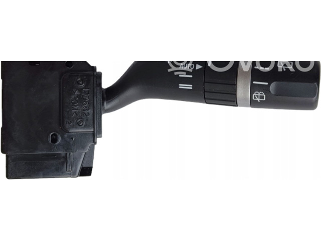 Ручка стеклоочистителей 17D682, 17D682 Mazda 3 I