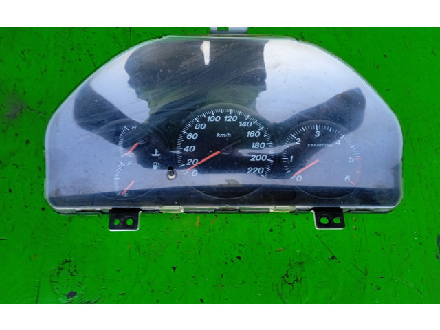 Přístrojová deska Mazda Premacy 2003