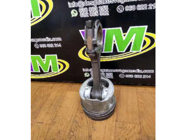 Píst RD28 Nissan Patrol 160