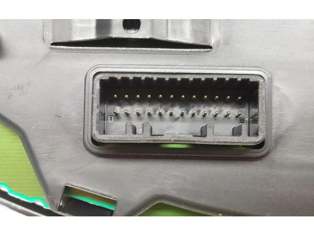 Панель приборов 248106259R, 248106259R Dacia Sandero