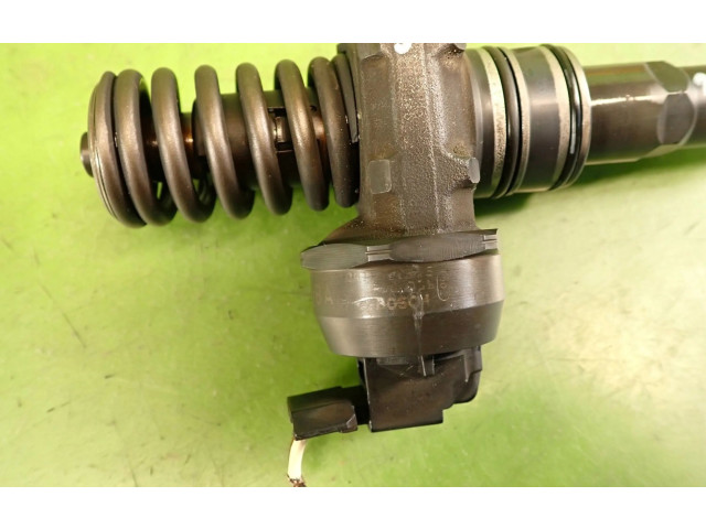 Форсунка     Skoda Fabia Mk2 (5J)   