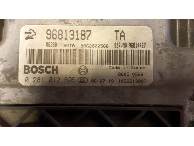 Řídící jednotka 96813187, 5062000566 Chevrolet Captiva 2008