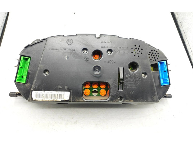 Панель приборов 110008799 Skoda Octavia Mk1 (1U)