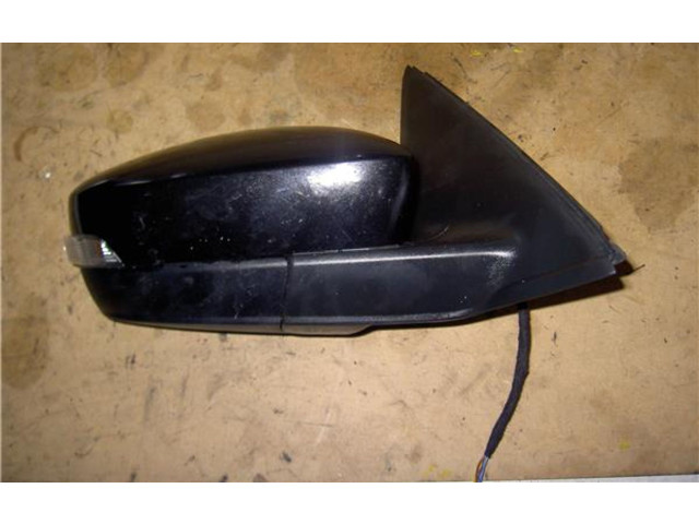 Зеркало электрическое Skoda Fabia Mk3 (NJ) 2015 - 2021 года