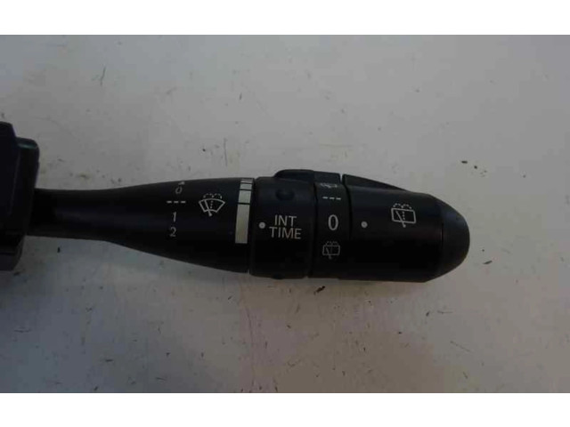 Volant Mitsubishi Colt 2005